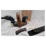 Ducks Unlimited Schrade+ USA 1470T and Decoy Book Ends Ducks Unlimited Schrade+ USA 1470T and Decoy Book Ends