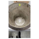 2 Gallon Red Wing Crock, no cracks/chips noticed 2 Gallon Red Wing Crock, no cracks/chips noticed