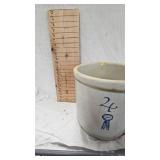 4 Gallon Blue Ribbon Crock, no chips/cracks noticed 4 Gallon Blue Ribbon Crock, no chips/cracks noticed