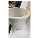 4 Gallon Blue Ribbon Crock, no chips/cracks noticed 4 Gallon Blue Ribbon Crock, no chips/cracks noticed
