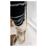 Northern Cree Floral Beaded Mukluks, Late 20th Century Northern Cree Floral Beaded Mukluks, Late 20th Century