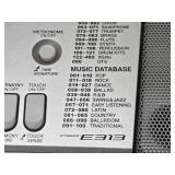 Working YAMAHA Portatone Electronic Keyboard