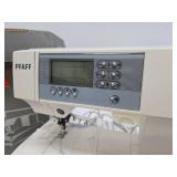 Higher End Working PFAFF Creative 2124 Sewing Machine w/Box & Case