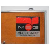 Nice Condition Oscar Schmidt MEG Auto Harp w/Carrying Case