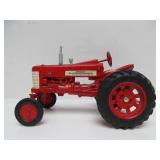 Diecast Metal McCormick FARMALL 350 Tractor
