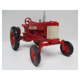 Diecast Metal McCormick FARMALL 350 Tractor