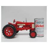 Diecast Metal McCormick FARMALL 350 Tractor
