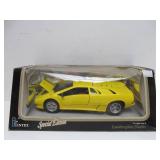 2 Mint in Box LAMBORGHINI Diecast Cars