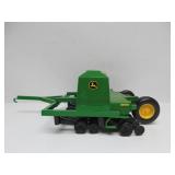 Like-New JOHN DEERE Diecast Tractor & Planter Set