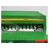 Like-New JOHN DEERE Diecast Tractor & Planter Set