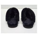 Brand New or Like-New Pair of BEARPAW Loki II Slippers - Ladies Size 7