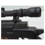 Working Airsoft Rifle w/Scope