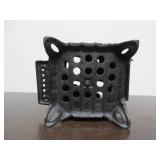 Vintage Cast Iron QUEEN DOLL Stove