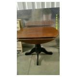 Deep Brown Round Leaf Table