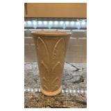 GRACO 15-Inch Ceramic Vase with Leaf Pattern