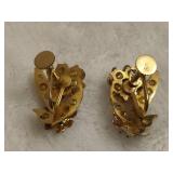 Floral Gold Tone Earrings & Pins Floral Gold Tone Earrings & Pins