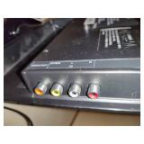 Axess 13" Small LED TV on Base Axess 13" Small LED TV on Base
