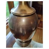 Heavy Brass Tone Table Lamp Heavy Brass Tone Table Lamp