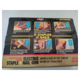 Heavy Duty Electric Staple Gun *New in Box* Heavy Duty Electric Staple Gun *New in Box*