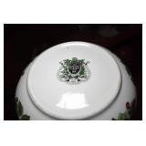 Assorted Home Décor - Wire Apple Fruit Basket, Plate, Bowl Assorted Home Décor - Wire Apple Fruit Basket, Plate, Bowl