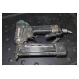 *2* Pneumatic Nailers *2* Pneumatic Nailers