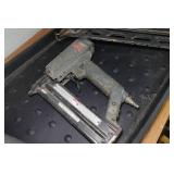 *3* Pneumatic Nailers *3* Pneumatic Nailers