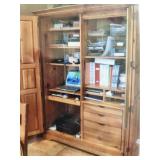 Wood Cabinet with Drawers Wood Cabinet with Drawers