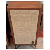 Pair of Vintage Acoustic Research AR-4 Speakers Pair of Vintage Acoustic Research AR-4 Speakers