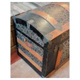 Antique Metal Dome Top Steamer Trunk Antique Metal Dome Top Steamer Trunk