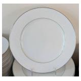 Grace Concerto White Dish Set Grace Concerto White Dish Set