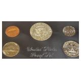 1970 Proof Set, San Francisco Mint (S), includes nice silver coins. 1970 Proof Set, San Francisco Mint (S), includes nice silver coins.