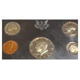 1972 Proof Set from the San Francisco Mint (S) – This is a nice coin set! 1972 Proof Set from the San Francisco Mint (S) – This is a nice coin set!