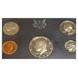 1972 Proof Set from the San Francisco Mint (S) – This is a nice coin set! 1972 Proof Set from the San Francisco Mint (S) – This is a nice coin set!