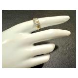 Vintage 14k Gold Ring with Pearl and Diamonds Vintage 14k Gold Ring with Pearl and Diamonds