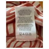 Cabi Sleeveless Rust and White Abstract Pattern Blouse Cabi Sleeveless Rust and White Abstract Pattern Blouse