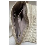 Brahmin Croc Embossed Leather Crossbody Shoulder Bag in Beige Brahmin Croc Embossed Leather Crossbody Shoulder Bag in Beige