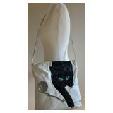 Adorable Jonathan Lee Signed White Leather Shoulder Bag with Black Cat and Yarn Applique Adorable Jonathan Lee Signed White Leather Shoulder Bag with Black Cat and Yarn Applique