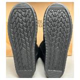 Koolaburra by UGG Black Arlena Short Boots Size 11W Wide Width Koolaburra by UGG Black Arlena Short Boots Size 11W Wide Width