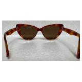 Privé Revaux The Nightshade Polarized Cat Eye Sunglasses with Case Privé Revaux The Nightshade Polarized Cat Eye Sunglasses with Case