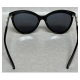 Privé Revaux The Faye Polarized Cat Eye Sunglasses with Case Privé Revaux The Faye Polarized Cat Eye Sunglasses with Case