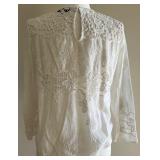 Endless Rose White Embroidered Cotton Lace Blouse, Size M Endless Rose White Embroidered Cotton Lace Blouse, Size M