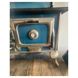 Antique Range with side water Reservoir 119cr. Blue Chome Antique Range with side water Reservoir 119cr. Blue Chome