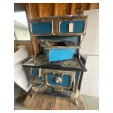 Antique Range with side water Reservoir 119cr. Blue Chome Antique Range with side water Reservoir 119cr. Blue Chome