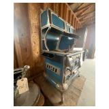 Antique Range with side water Reservoir 119cr. Blue Chome Antique Range with side water Reservoir 119cr. Blue Chome