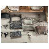 2 Barber shop Chairs and Parts / Emilj Paidar company Chicago,/Kokeb Co 2 Barber shop Chairs and Parts / Emilj Paidar company Chicago,/Kokeb Co