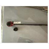 Ridgid Pipe Threader with 3/4" + 1/2" Die Ridgid Pipe Threader with 3/4" + 1/2" Die