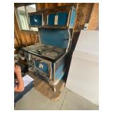 Antique Range with side water Reservoir 119cr. Blue Chome Antique Range with side water Reservoir 119cr. Blue Chome