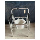 Commode / Alum Commode / Alum