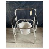 Commode / Alum Commode / Alum