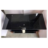 Glass entertainment stand Glass entertainment stand